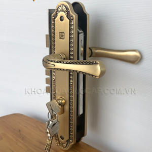 KHÓA HUY HOÀNG HCX 8561